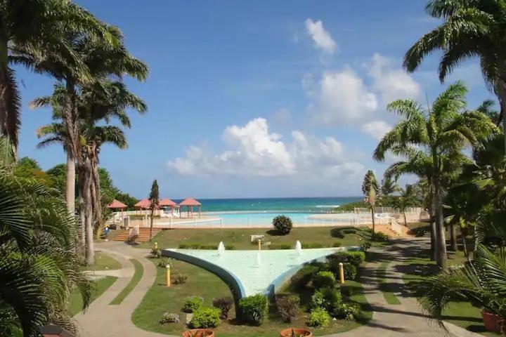 Karibeko : Exceptionnel & Rare : Plage , Piscine, Wifi Prive Saint-Francois  Luaran gambar